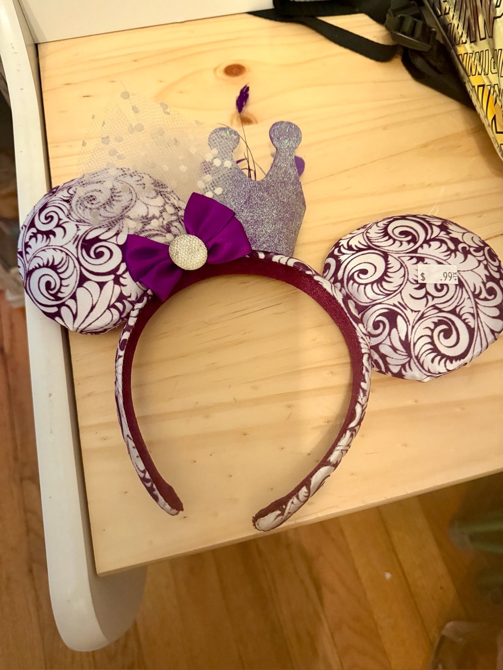 Disney parks Minnie Mouse glitter crown and feathers purple & white ear headband